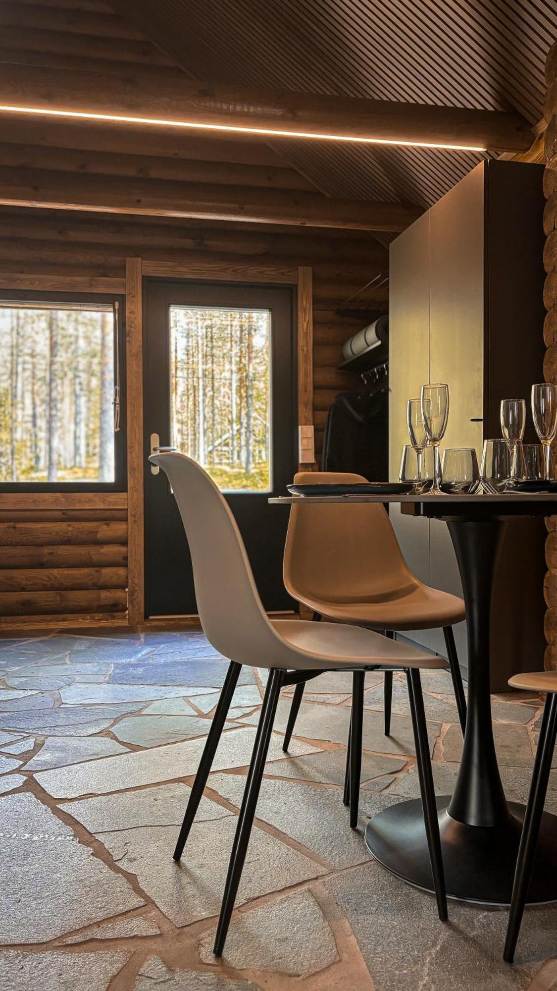 Sky Lodging ~ Sleeping Under The Stars Rovaniemi Exterior foto